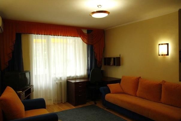 Апартаменты однокомнатная на Дзержинского 2(район гастронома москва) Донецк